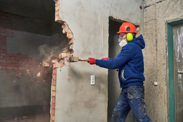 Concrete Wall Demolition in Spartanburg